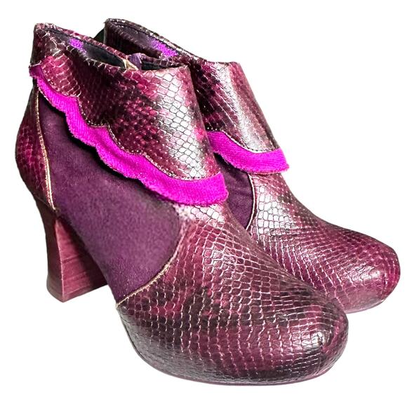 Vintage Ankle Booties Suede Leather Purple Snakeskin Boots Womens Size 6.5